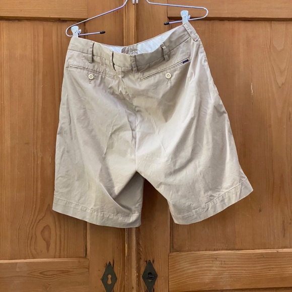 Men's Classic Flat Front Khaki Shorts 29 inch waist - Picture 2 of 7